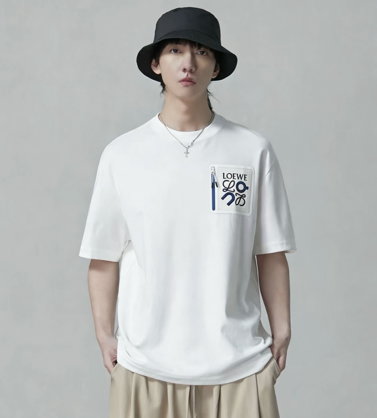 Loewe x On Collaboration Zip Pocket Logo Bonded Short Sleeve T-Shirt -1