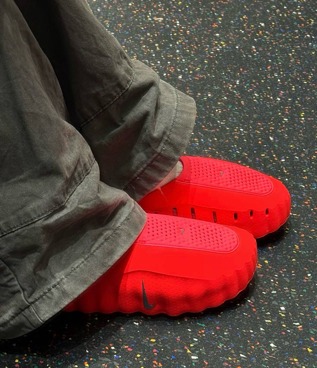 Nike Mind 001 'Red' HQ4307-600 Slippers review Bhiuhft 01