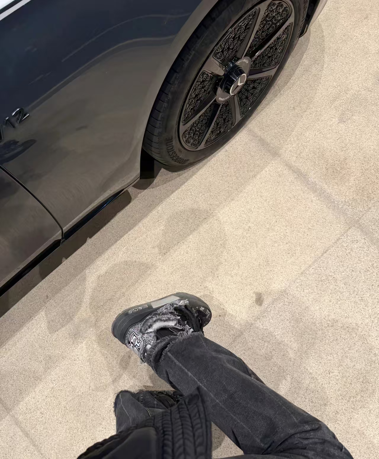 LOUIS VUITTON Skate Blackwater Diamond 1ABMHV review 1