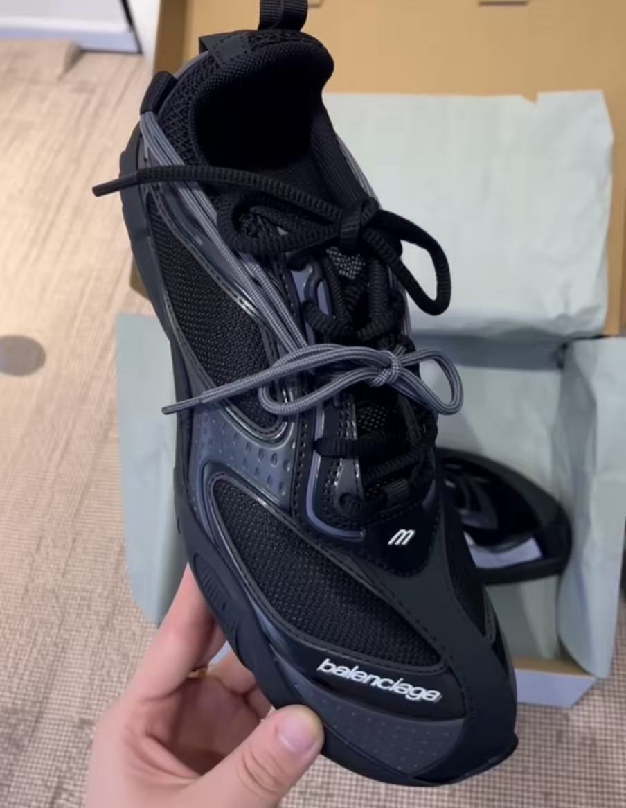 Balenciaga Radar Black Grey 865703 WSTEO 1011 review fghj 00