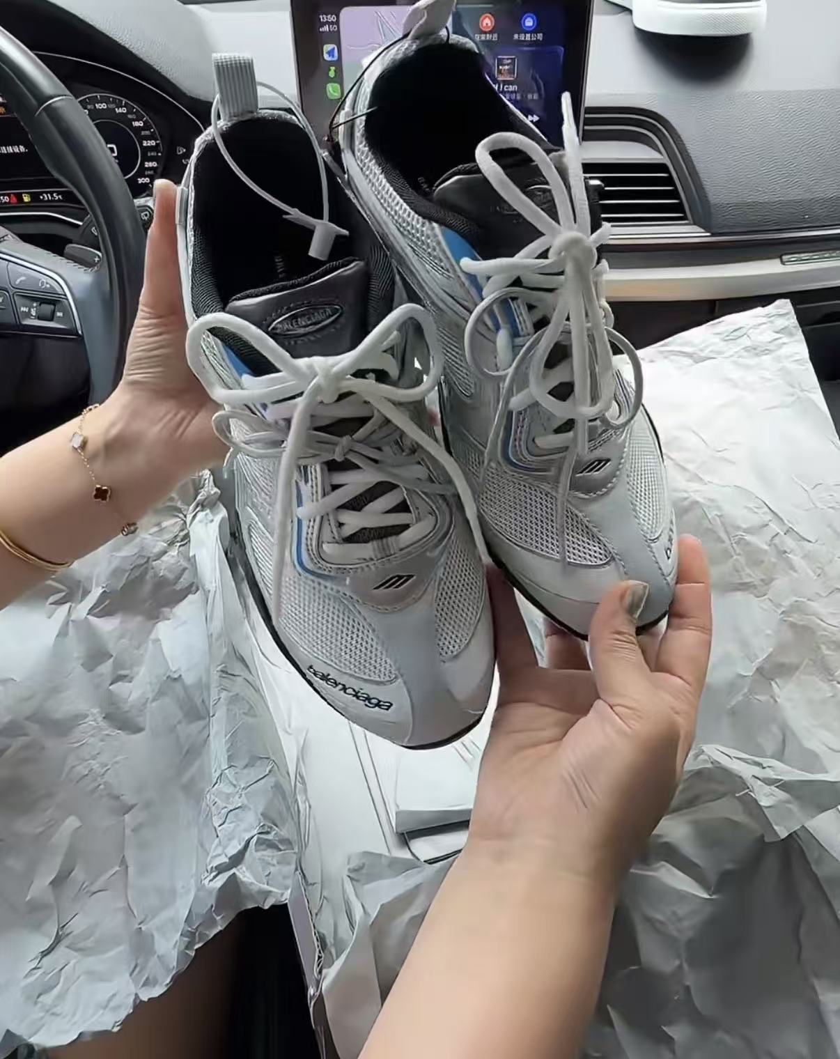 Balenciaga Radar White Grey Silver 865703 WSTGL 9114 review liuyt 01