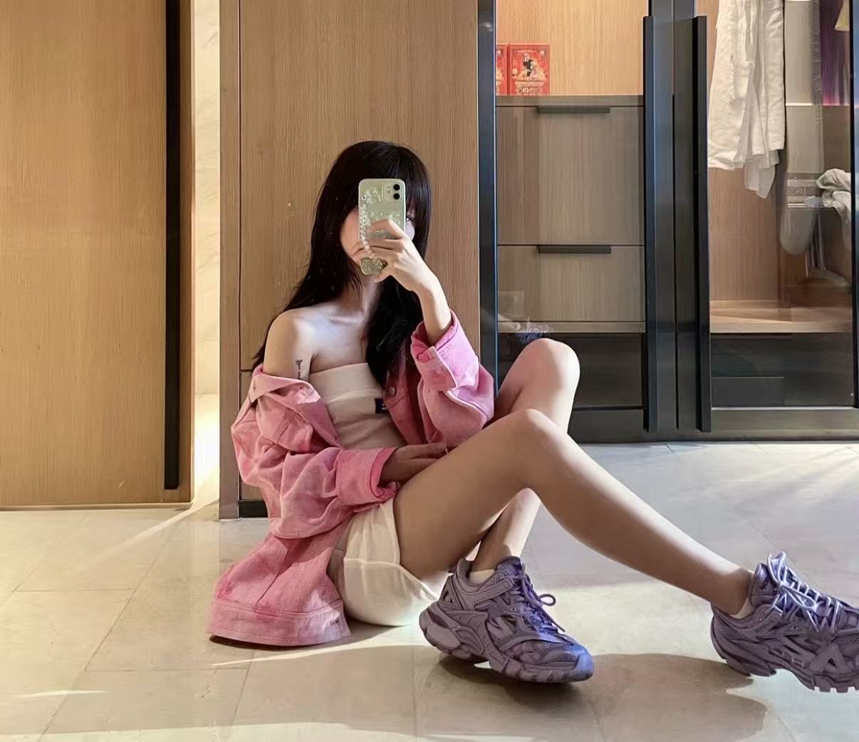 Balenciaga Track 2 Sneaker Military Purple 568615 W3AG1 5310 review jhgfds 00