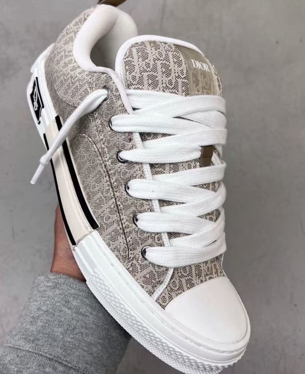Dior B23 Low Top Red Oblique 3SN292ZUY_H100 review sdfh 01