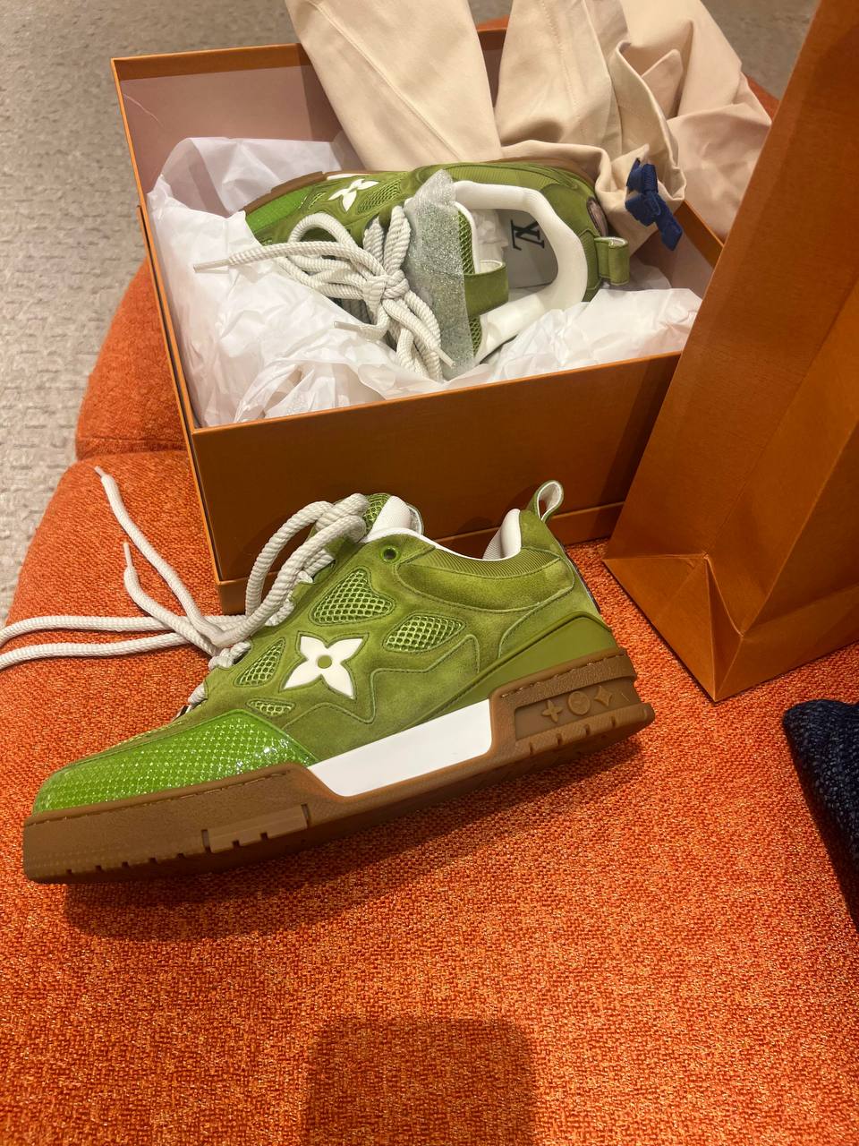 LOUIS VUITTON Skate Green White 1AJWAR review Tnn