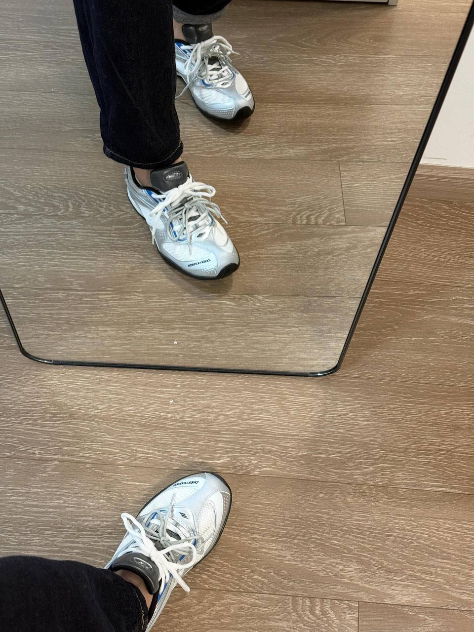 Balenciaga Radar White Grey Silver 865703 WSTGL 9114 review vfrqd 02