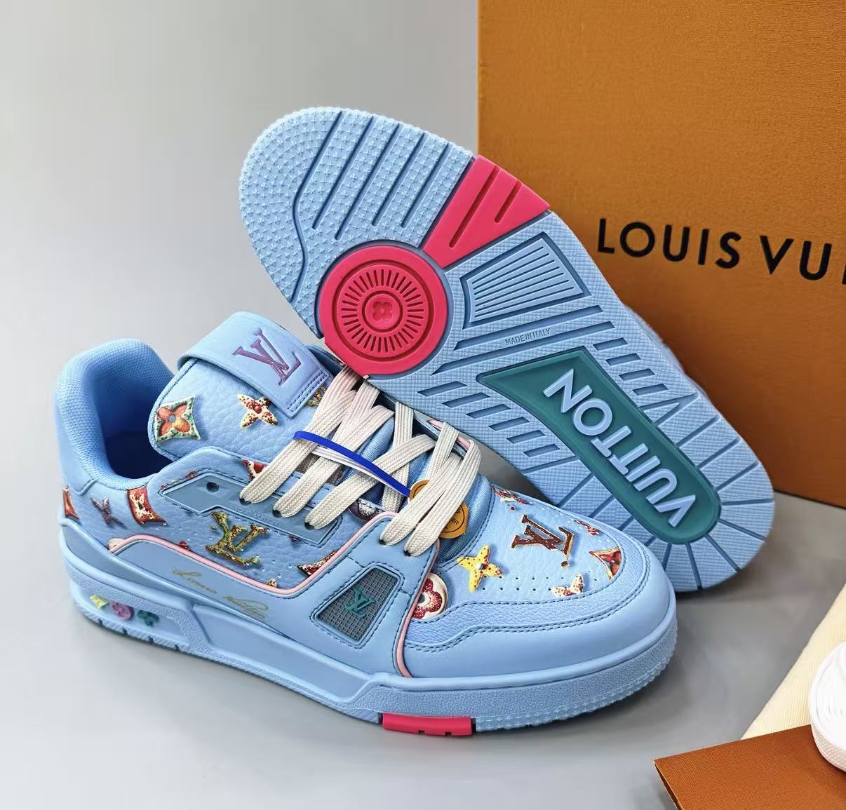 FLAME God LOUIS VUITTON Trainer Sneakers Blue 1AJWEY review yfsuutk 01