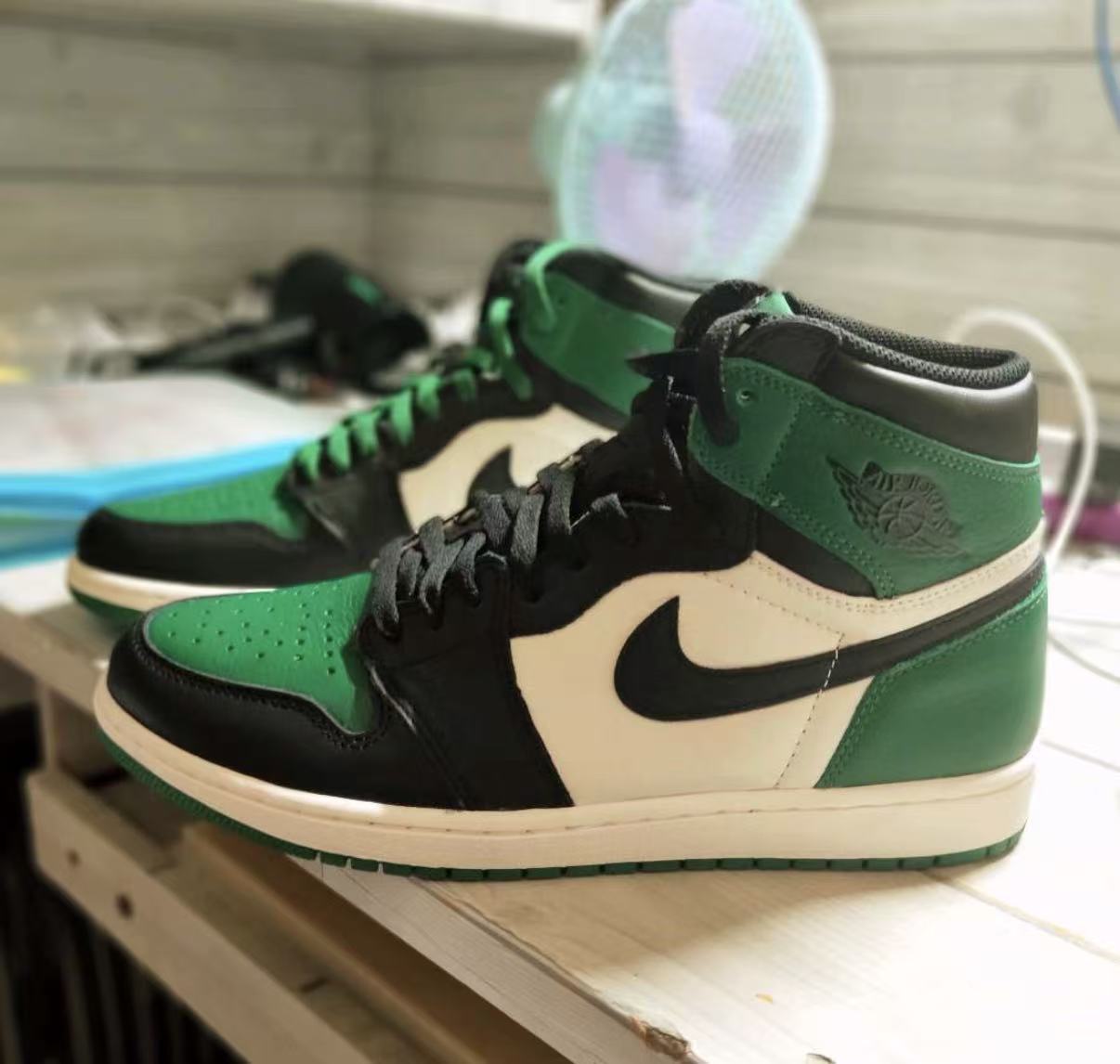 Air Jordan 1 High OG “Pine Green”555088-302 review kcxxcvbj 01