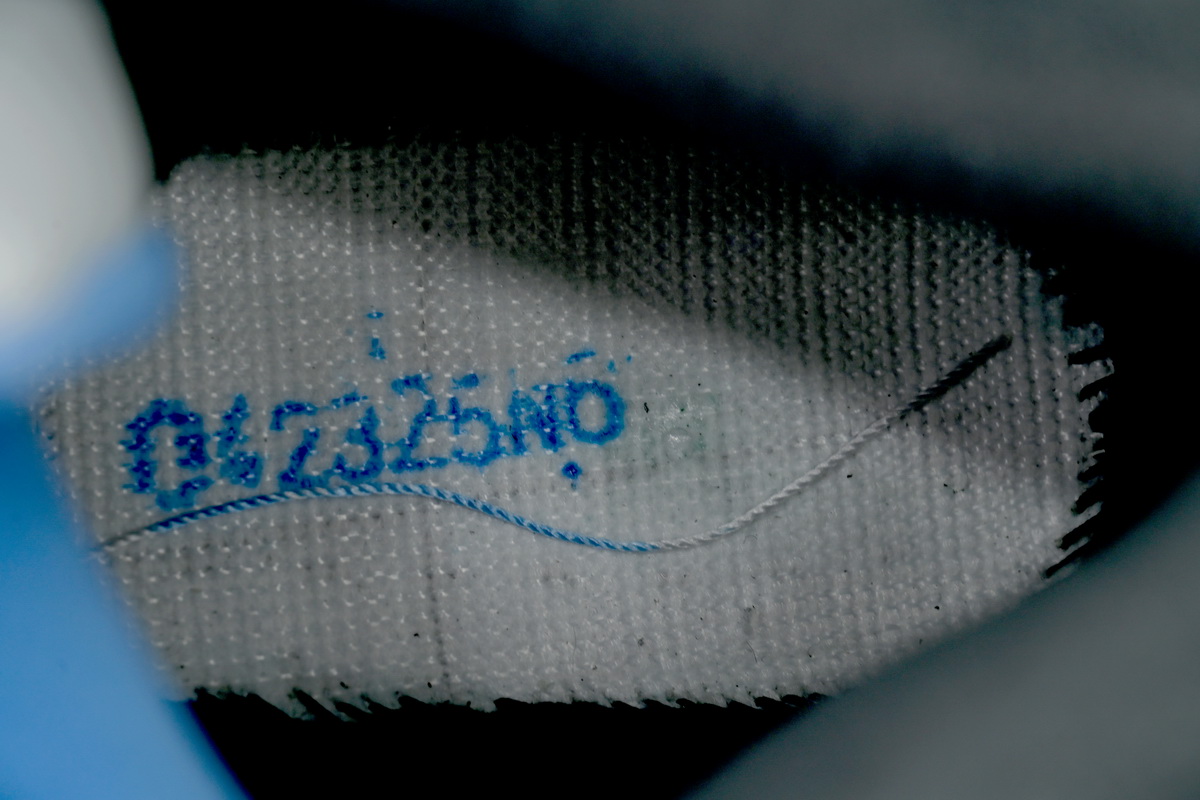Awake NY x Air Jordan 5 Retro DV4982-004