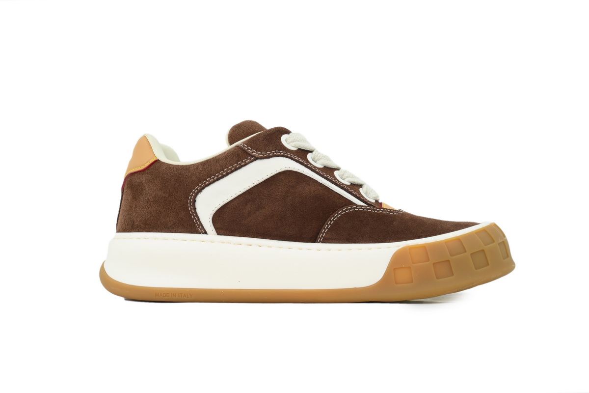 LOUIS VUITTON Brown