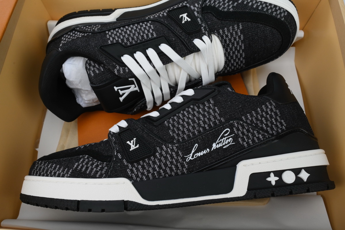 LOUIS VUITTON Trainer