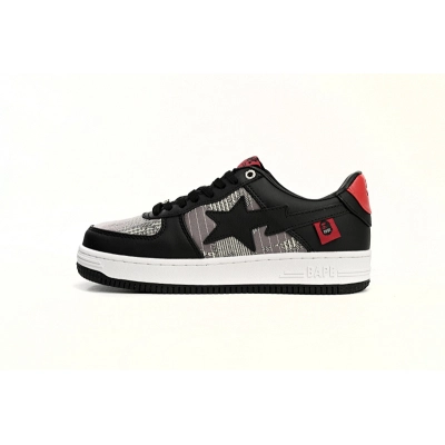 A Bathing Ape Bape Sta Low, negro y rojo, con logotipos combinados 01