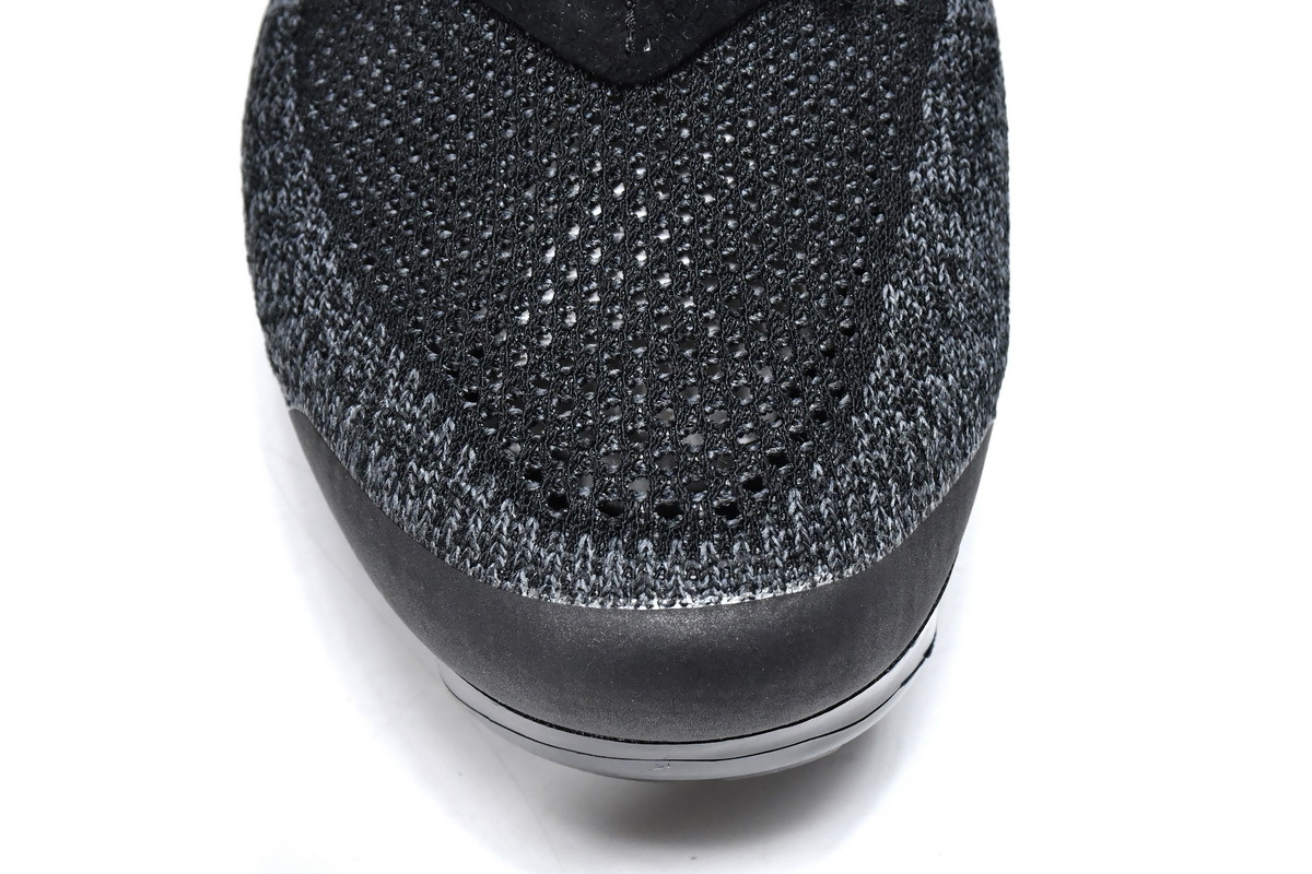 OFF White  Nike Air VaporMax Black White AA3831-001