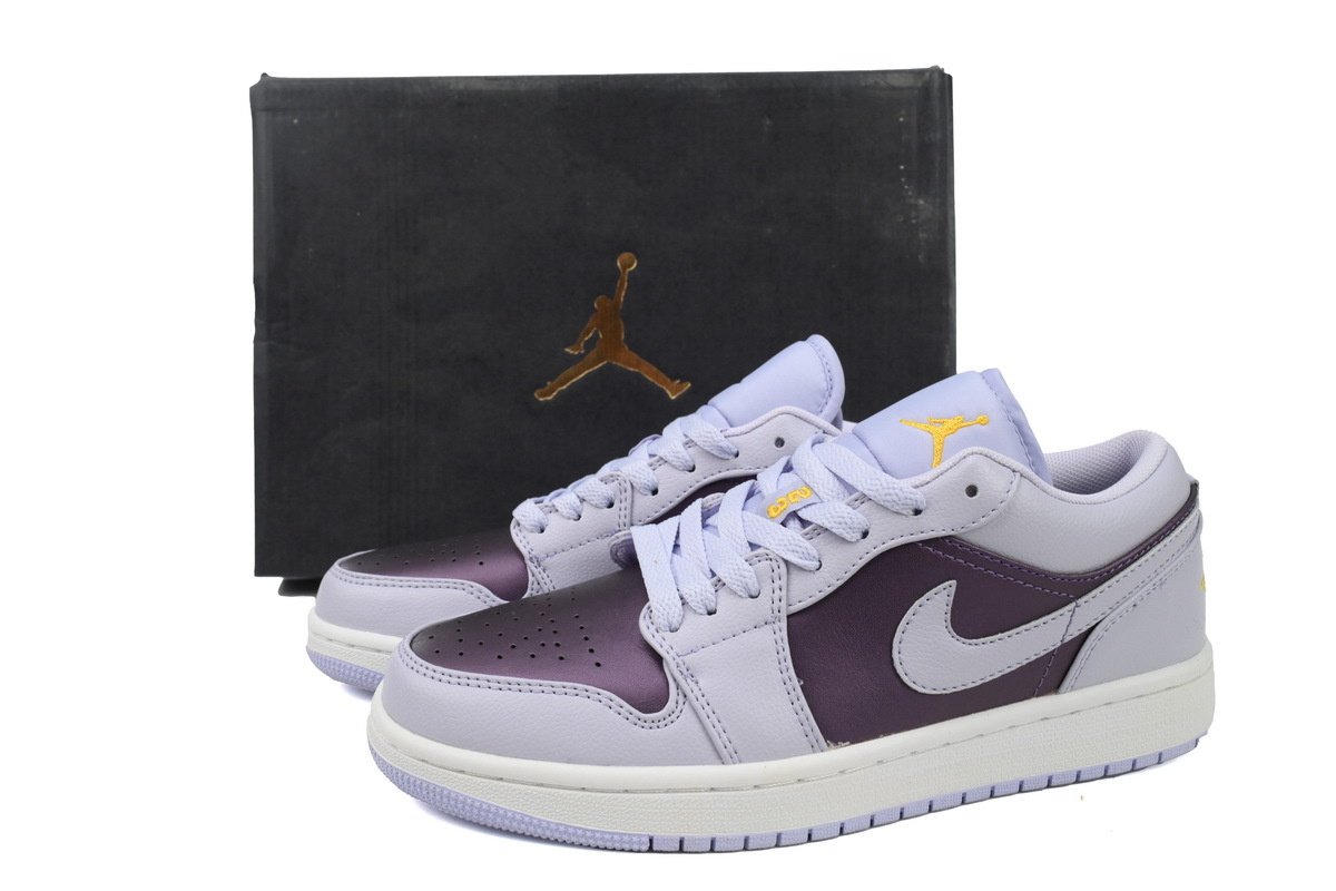 Air Jordan 1 Low Oxygen Purple