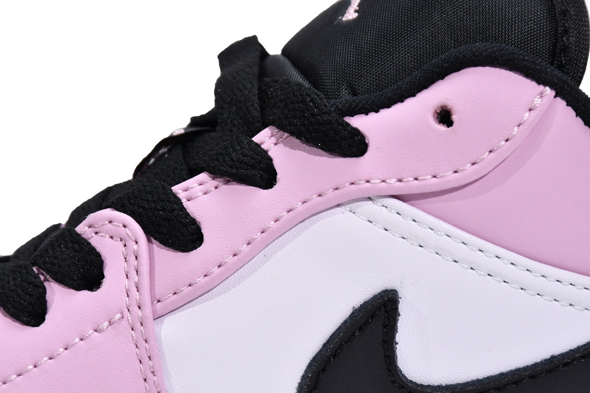 Air Jordan 1 Retro Low Sakura pink