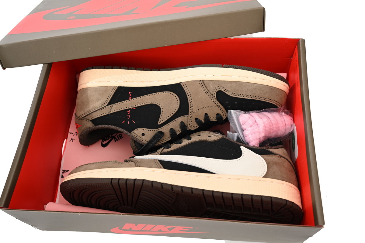 Air Jordan 1 Low OG Medium Olive Black Reverse Swoosh Suede Sneaker CQ4277-001 