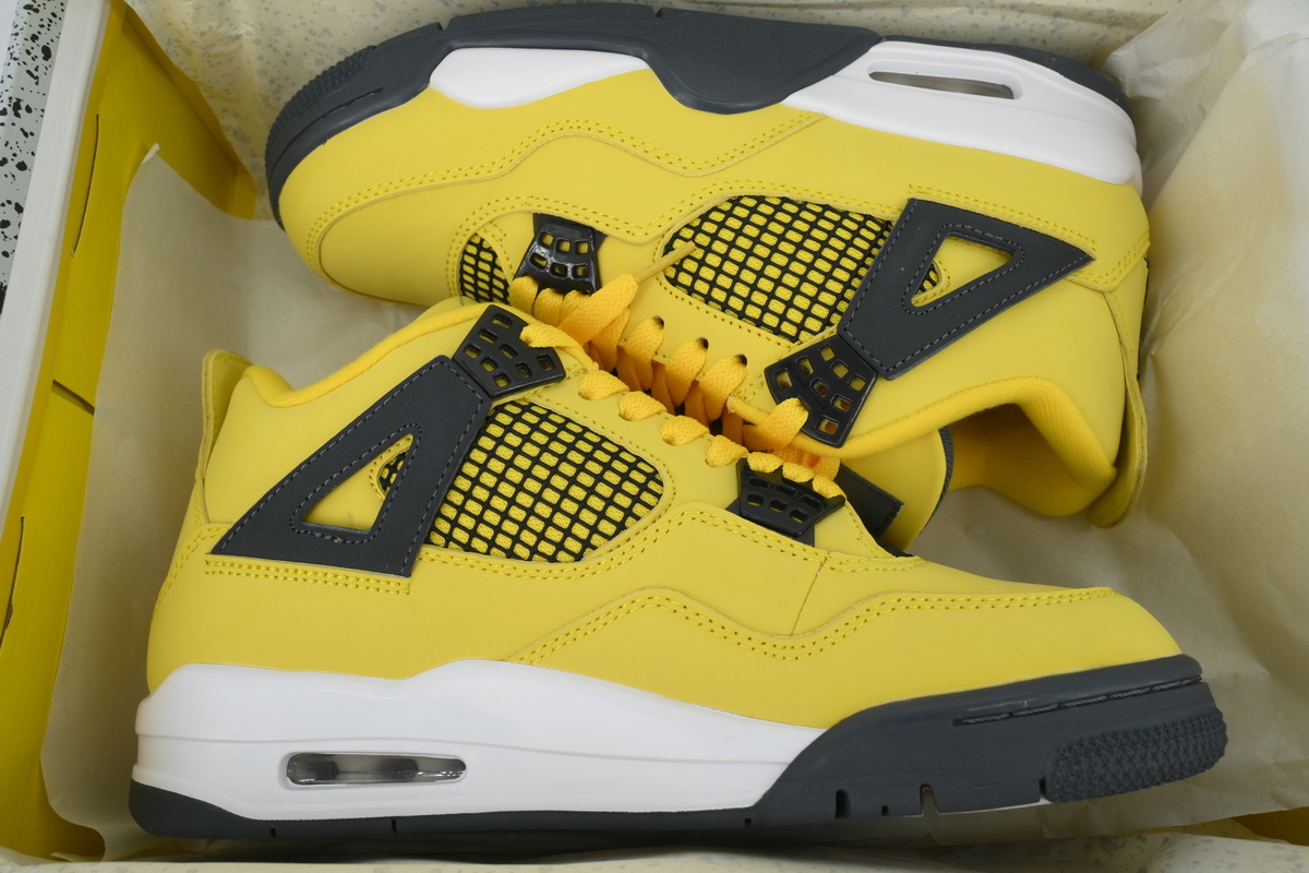  Air Jordan 4 Retro Lightning  CT8527-700