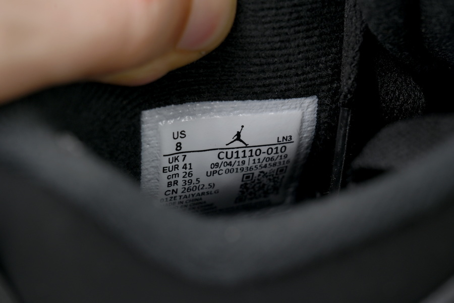  Air Jordan 4 Retro Black Cat CU1110-010