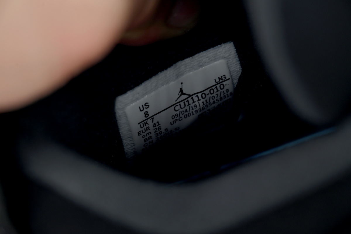  Air Jordan 4 Retro Black Cat CU1110-010