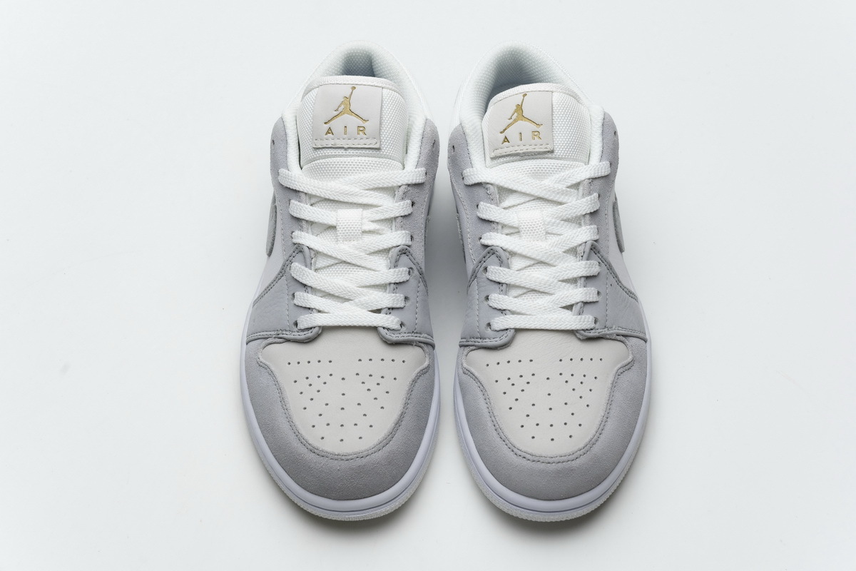 Air Jordan 1 Low Wolf Grey CV3043-100 