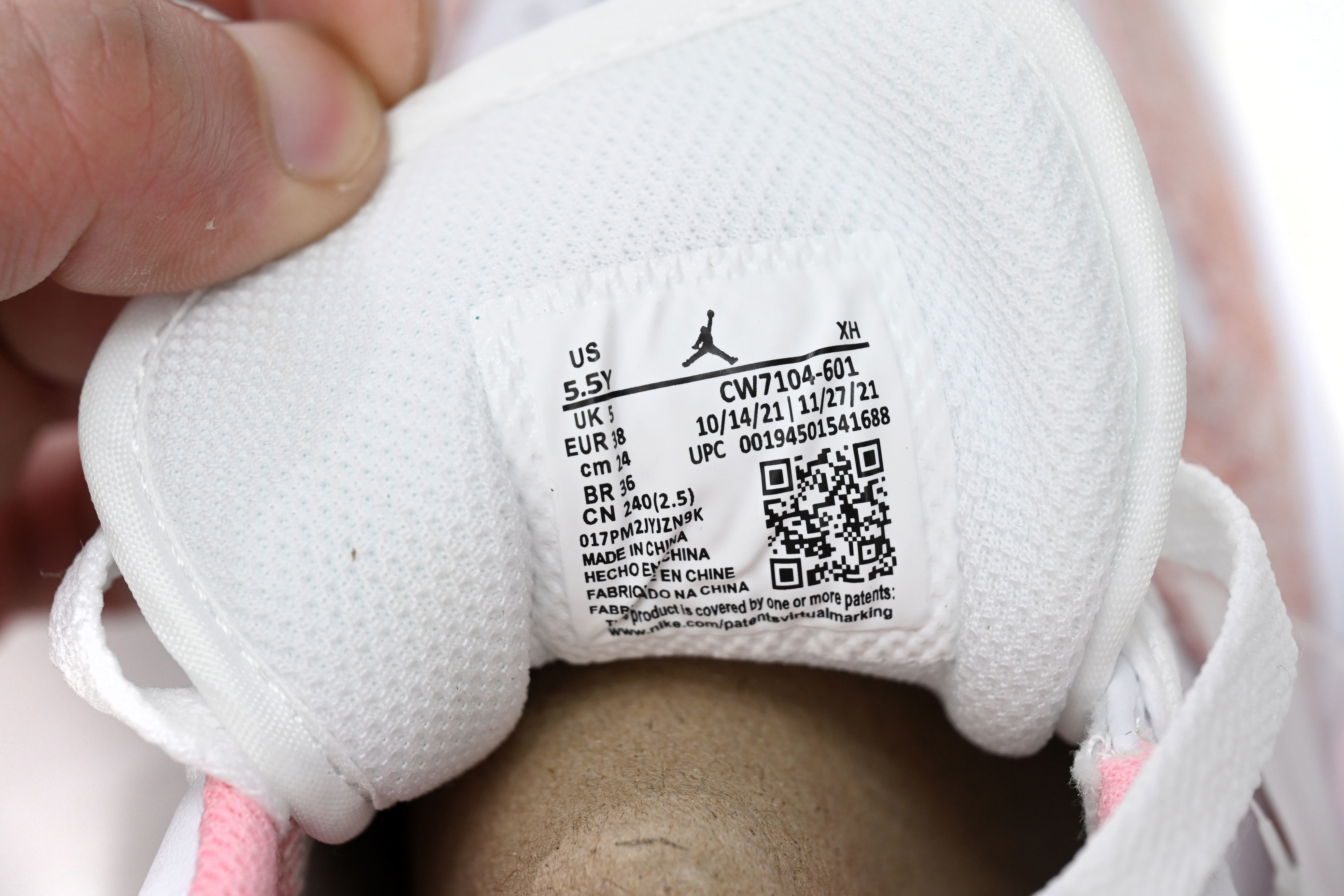 Air Jordan 1 Low SE GS Paint Drip CW7104-601 
