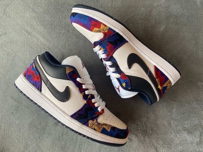 Air Jordan 1 Low Sweater CZ8659-100 