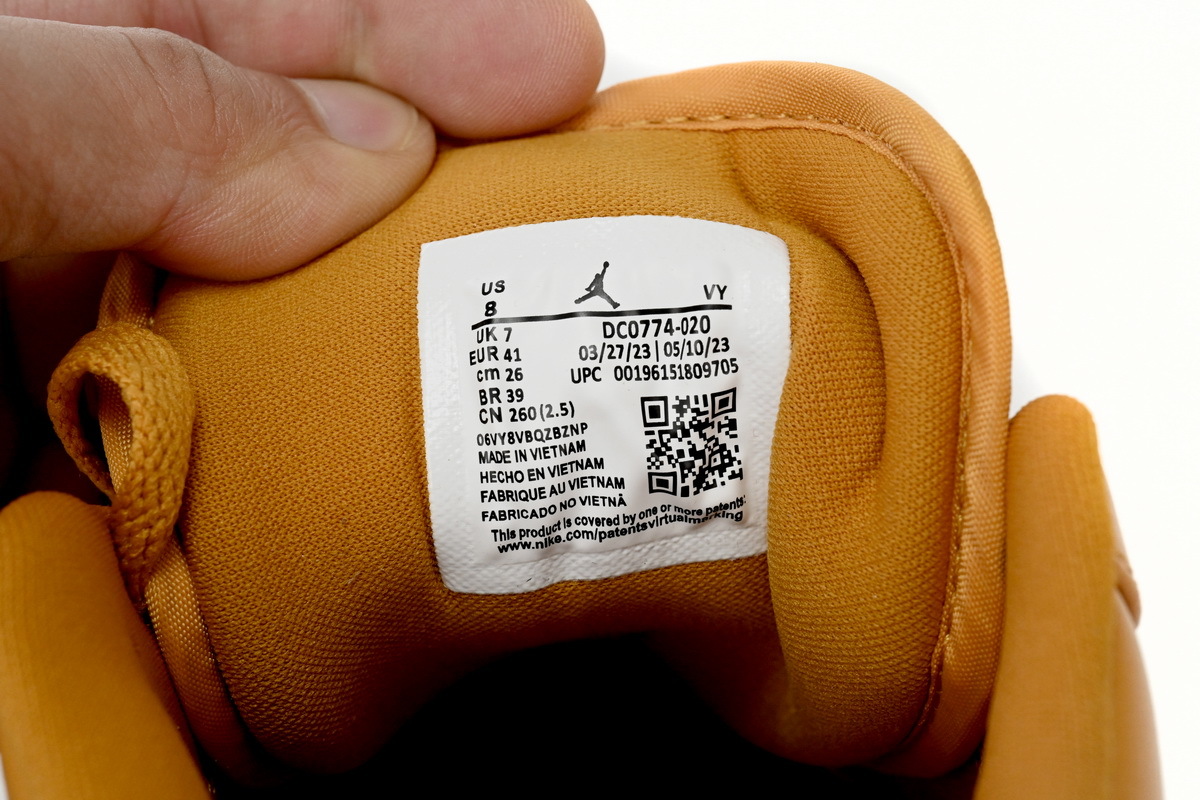 Travis Scott x Air Jordan 1 Low Grayish Yellow DC0774-020 