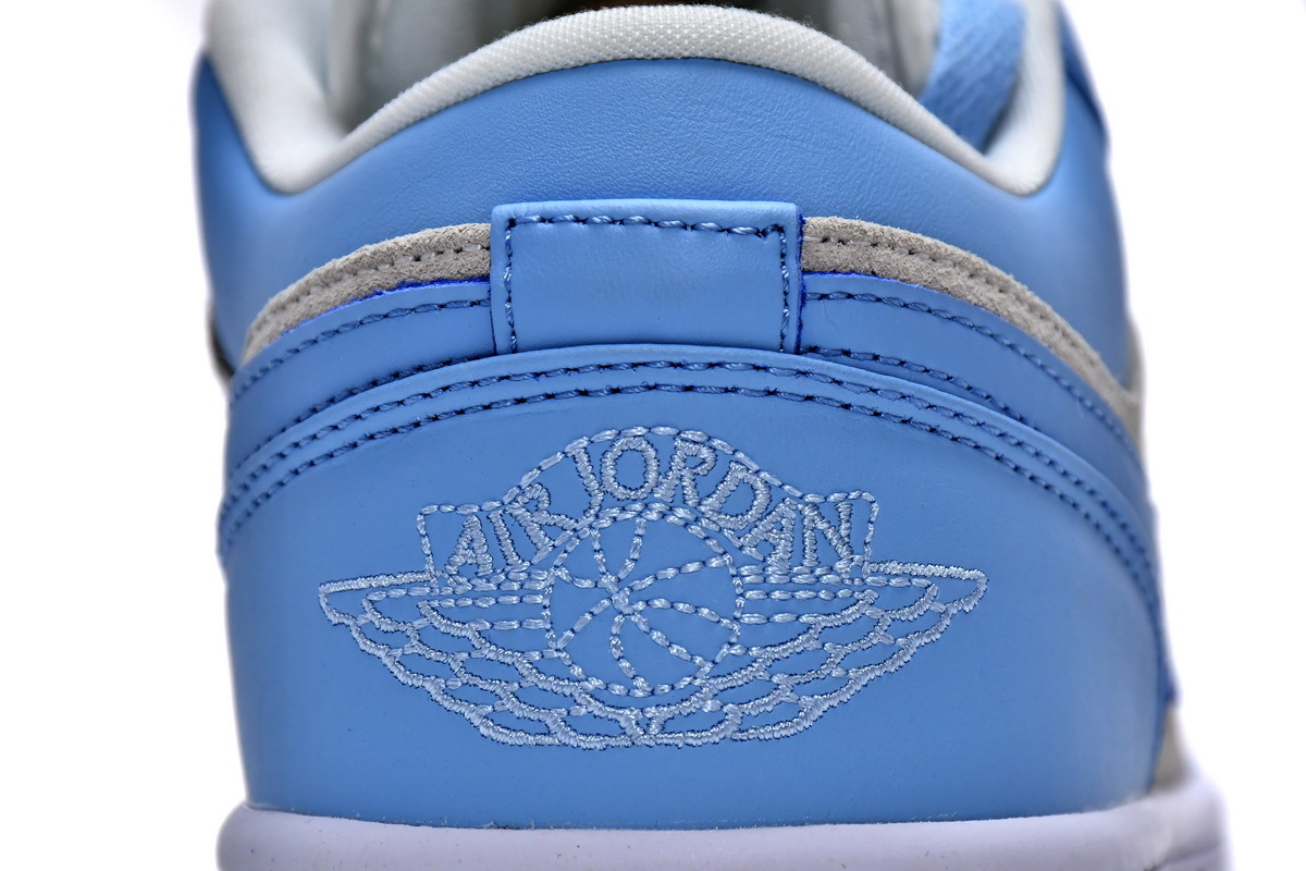 Air Jordan 1 Low University Blue DC0774-050