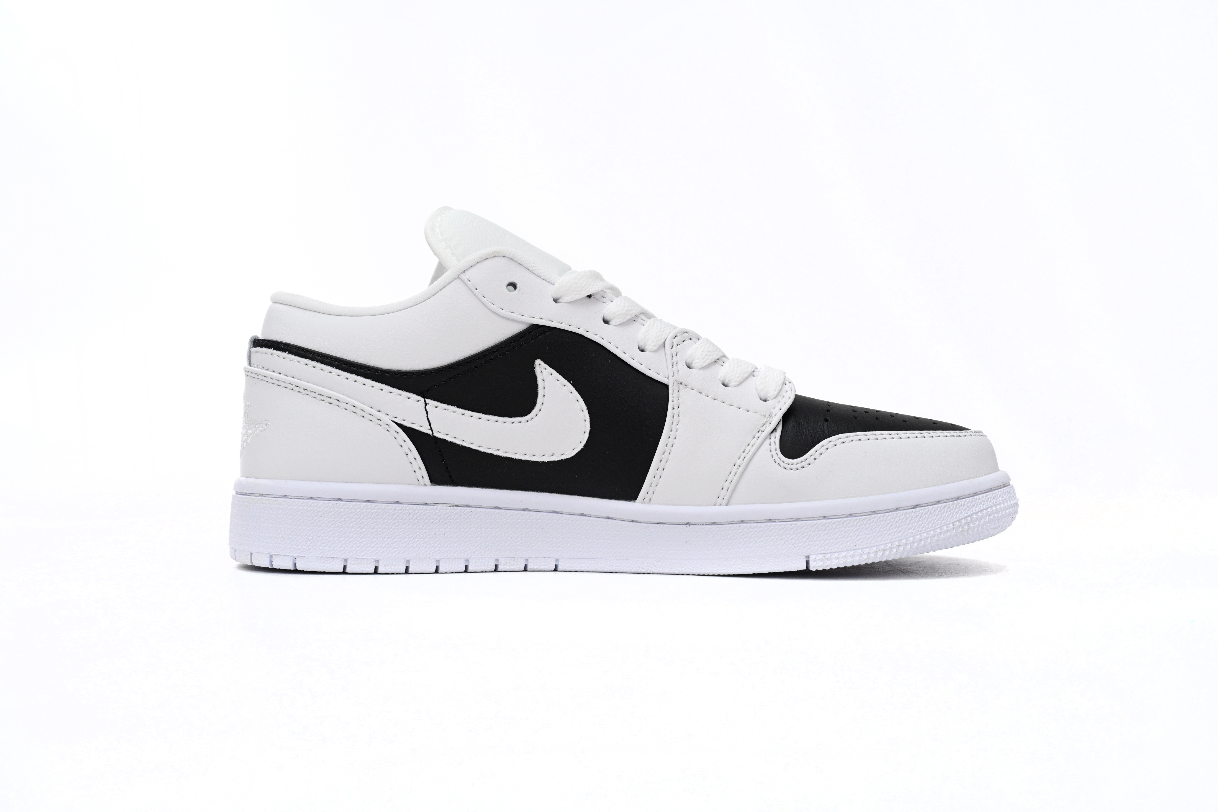 Air Jordan 1 Low Panda White Black Sneakers DC0774-100
