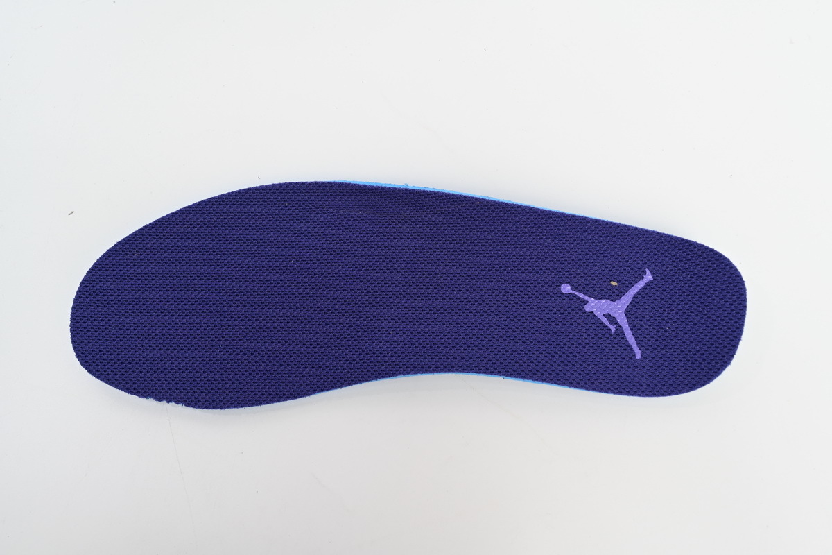 Travis Scott  Air Jordan 1 Low Sail White Purple DC0774-502
