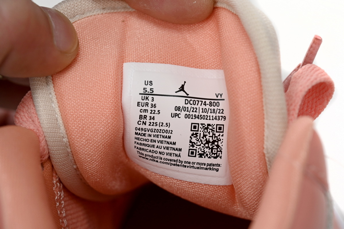 Air Jordan 1 Low Pink Blue DC0774-800