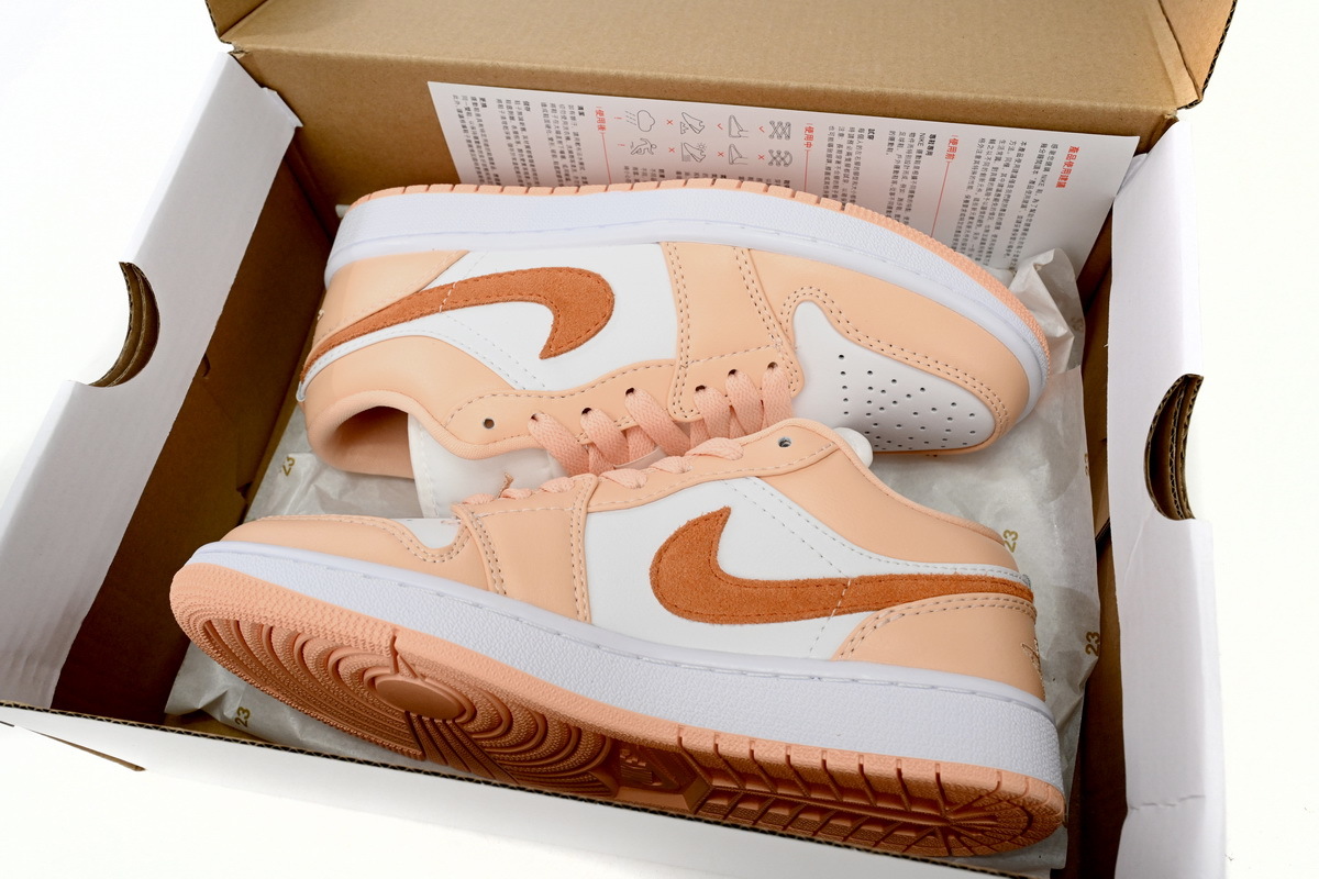 Travis Scott  Air Jordan 1 Low Pink Orange DC0774-801