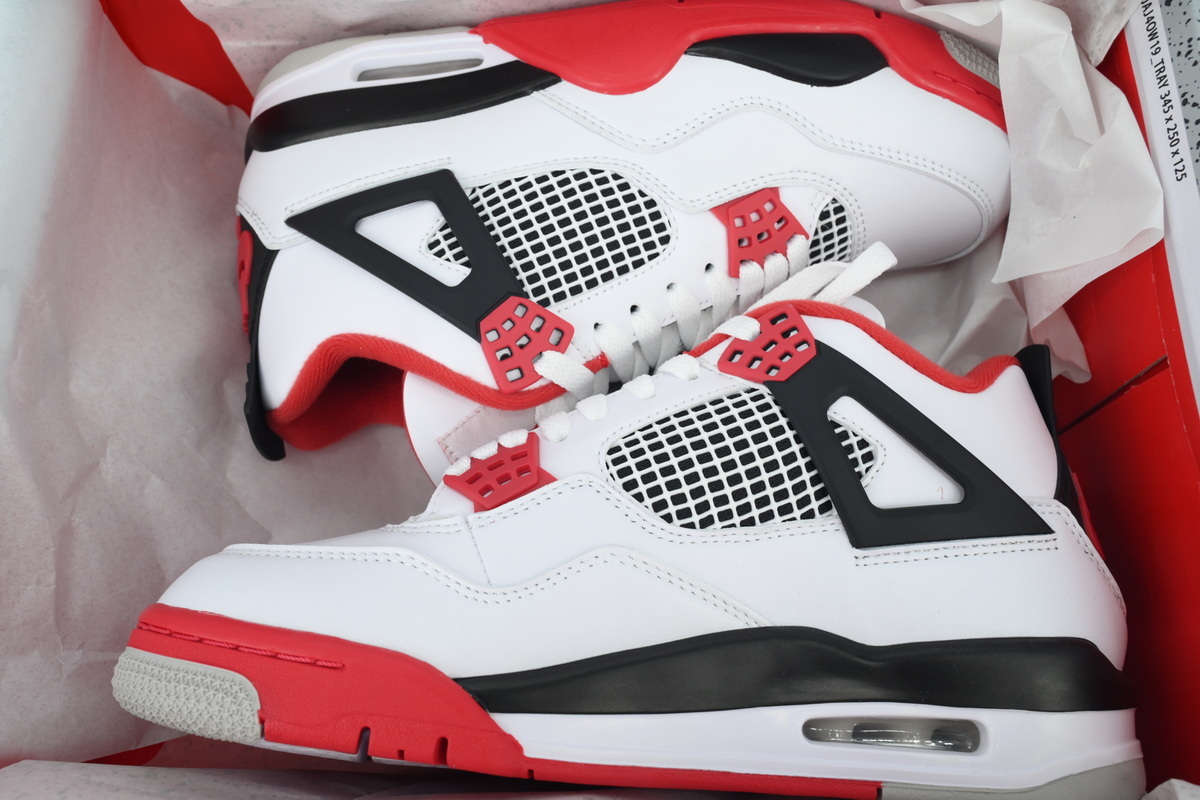  Air Jordan 4 Fire Red DC7770-160