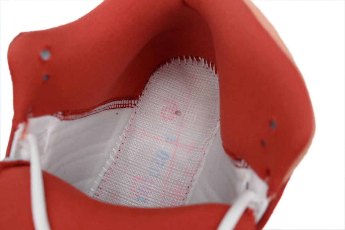 Air Jordan 13 Retro Arctic Orange DJ5982-601