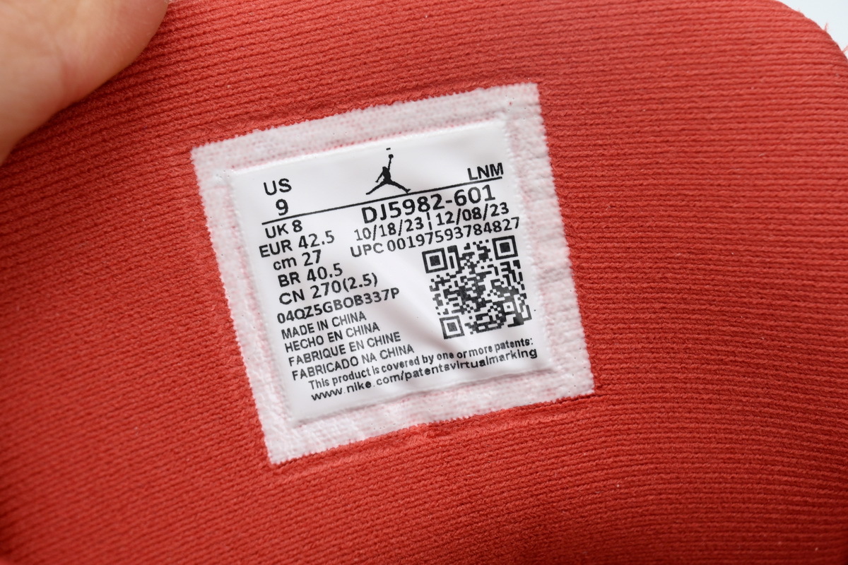Air Jordan 13 Retro Arctic Orange DJ5982-601