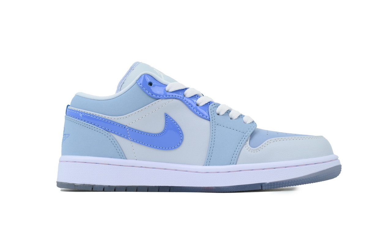 Air Jordan 1 Low SE Mighty Swooshers DM5442-040