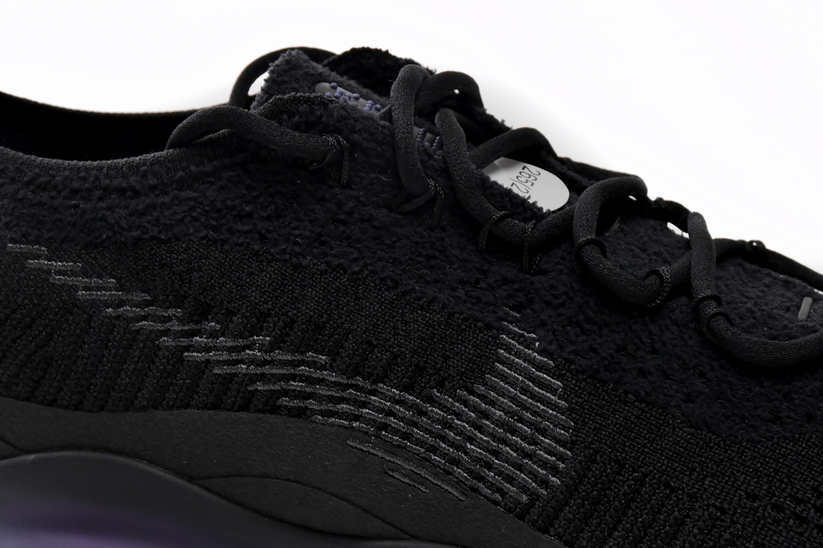 Nike Air Max Scorpion FK Negro y Violeta Persa DR0888-001