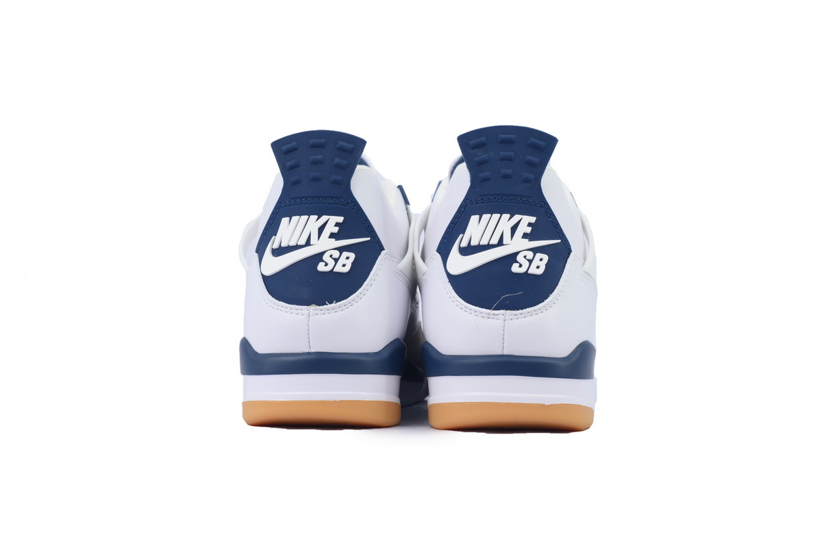  Nike SB  Air Jordan 4 Retro SP DR5415-100