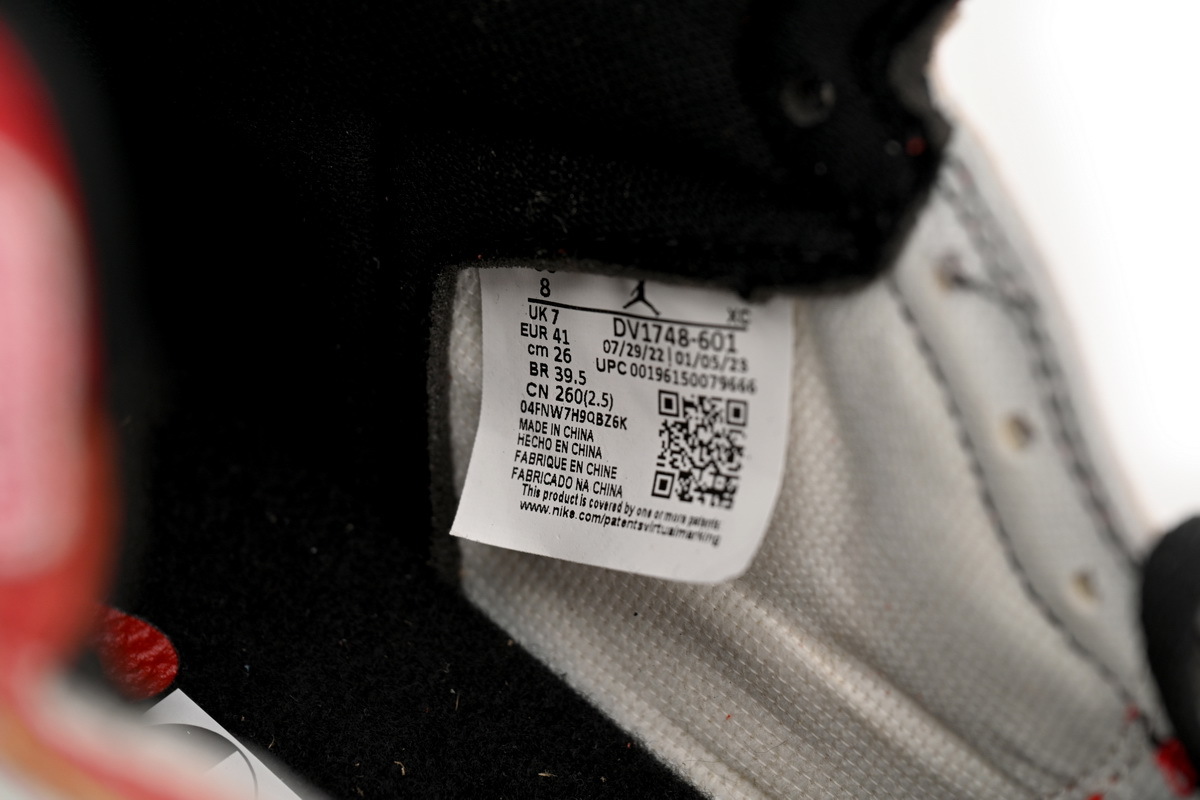  Air Jordan 1 Retro High OG Spider-Man Origin Story DV1748-601