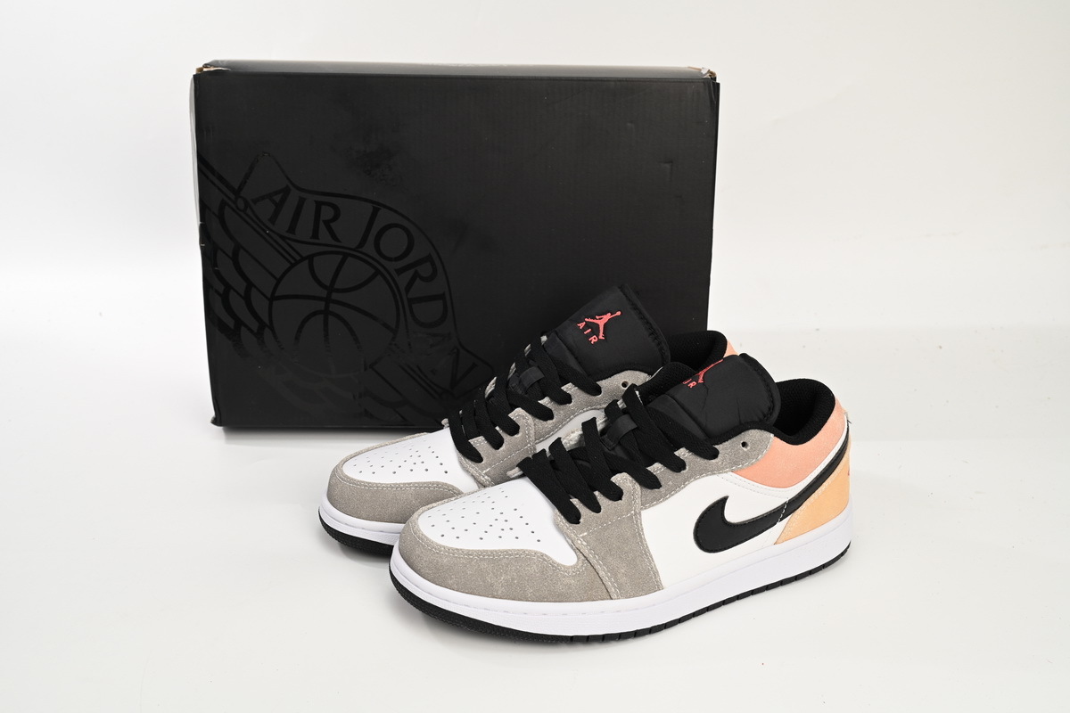 Travis Scott Air Jordan 1 Low SE DX4334-008