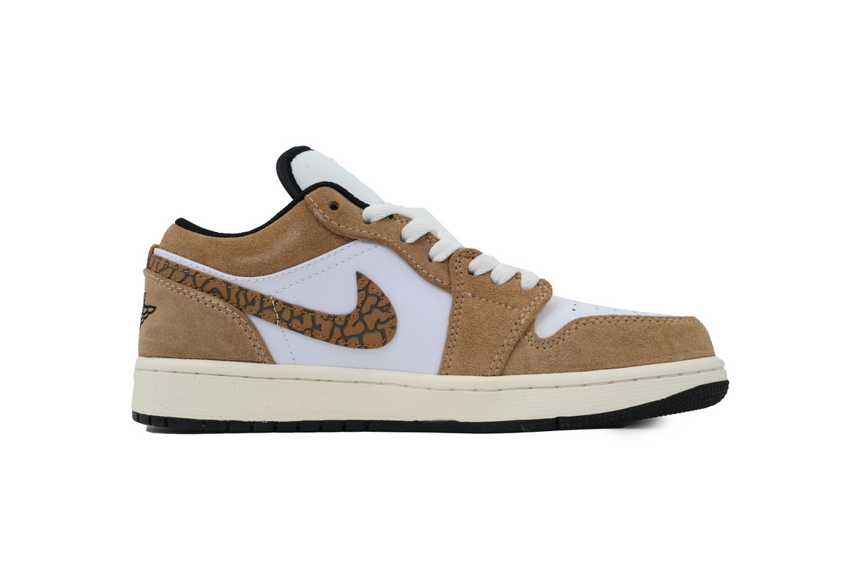 Travis Scott  Air Jordan 1 Low White Brown DZ4130-201 