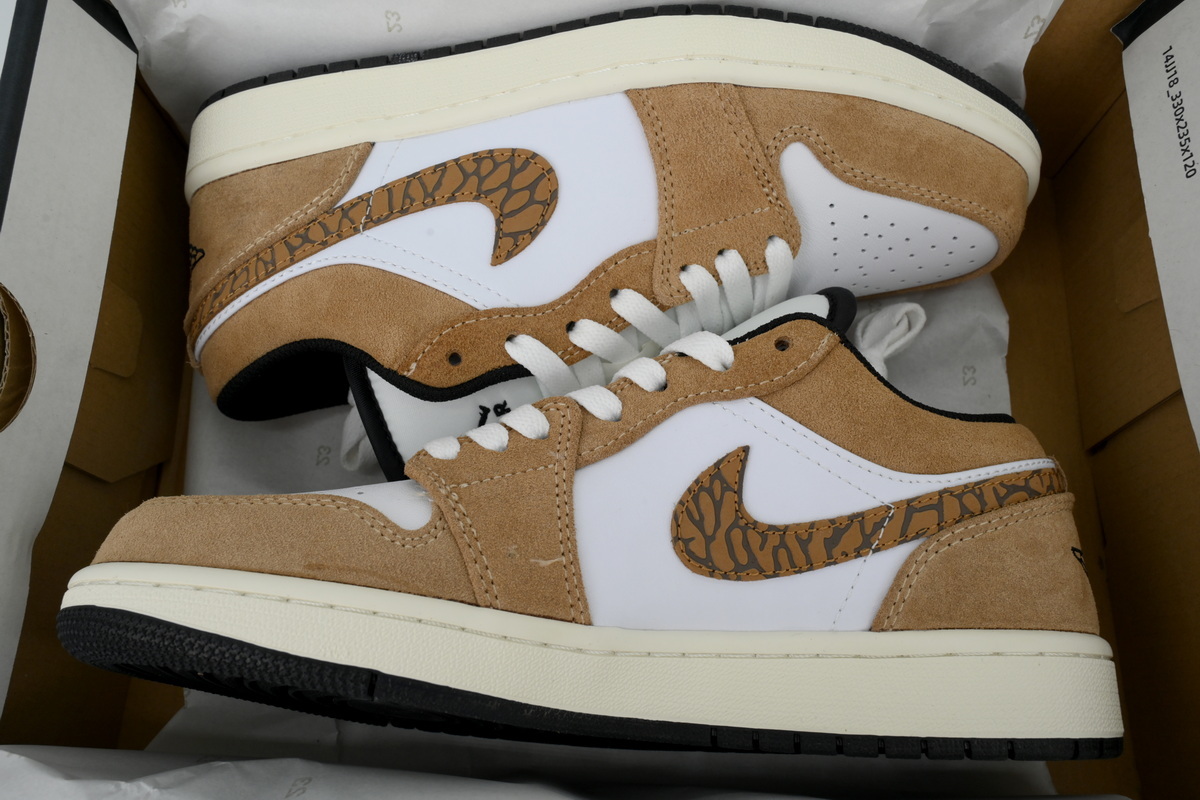 Travis Scott  Air Jordan 1 Low White Brown DZ4130-201 