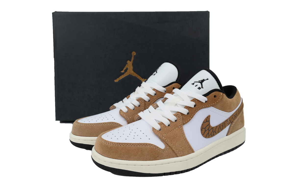 Travis Scott  Air Jordan 1 Low White Brown DZ4130-201 