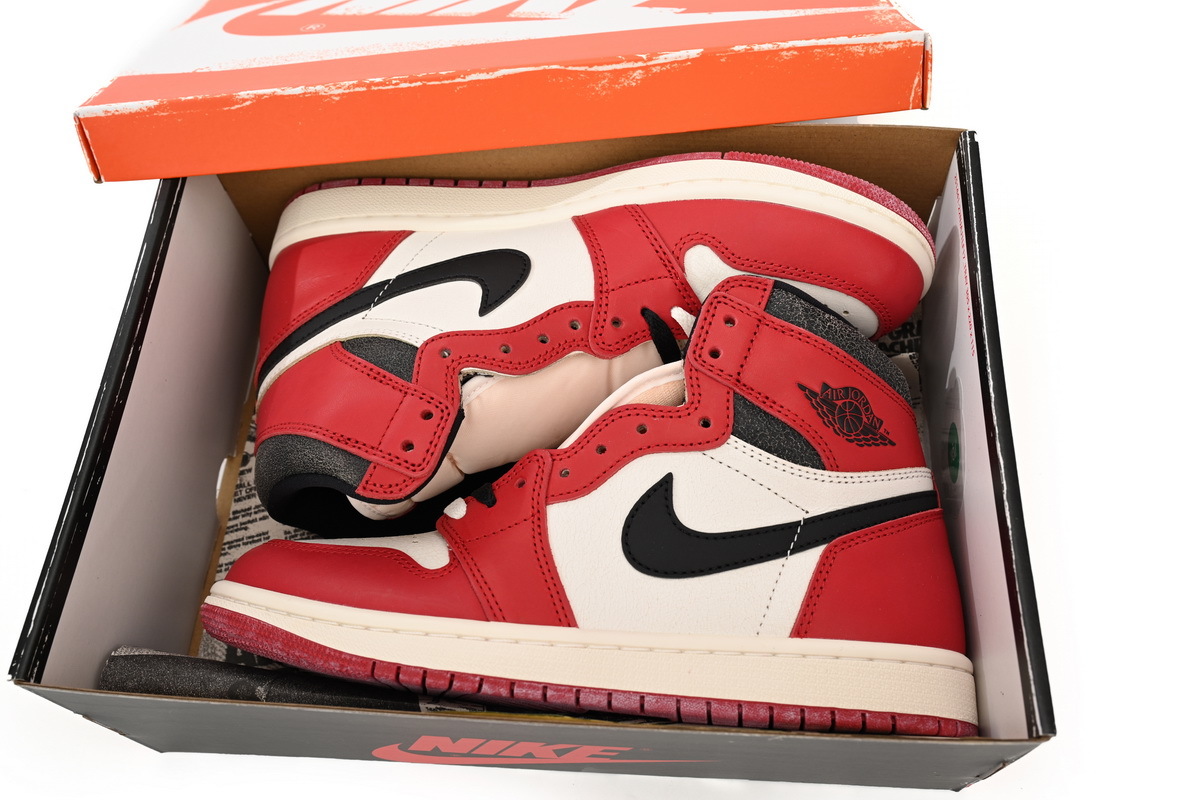 Air Jordan 1 Chicago Reimagined OG DZ5485-612 