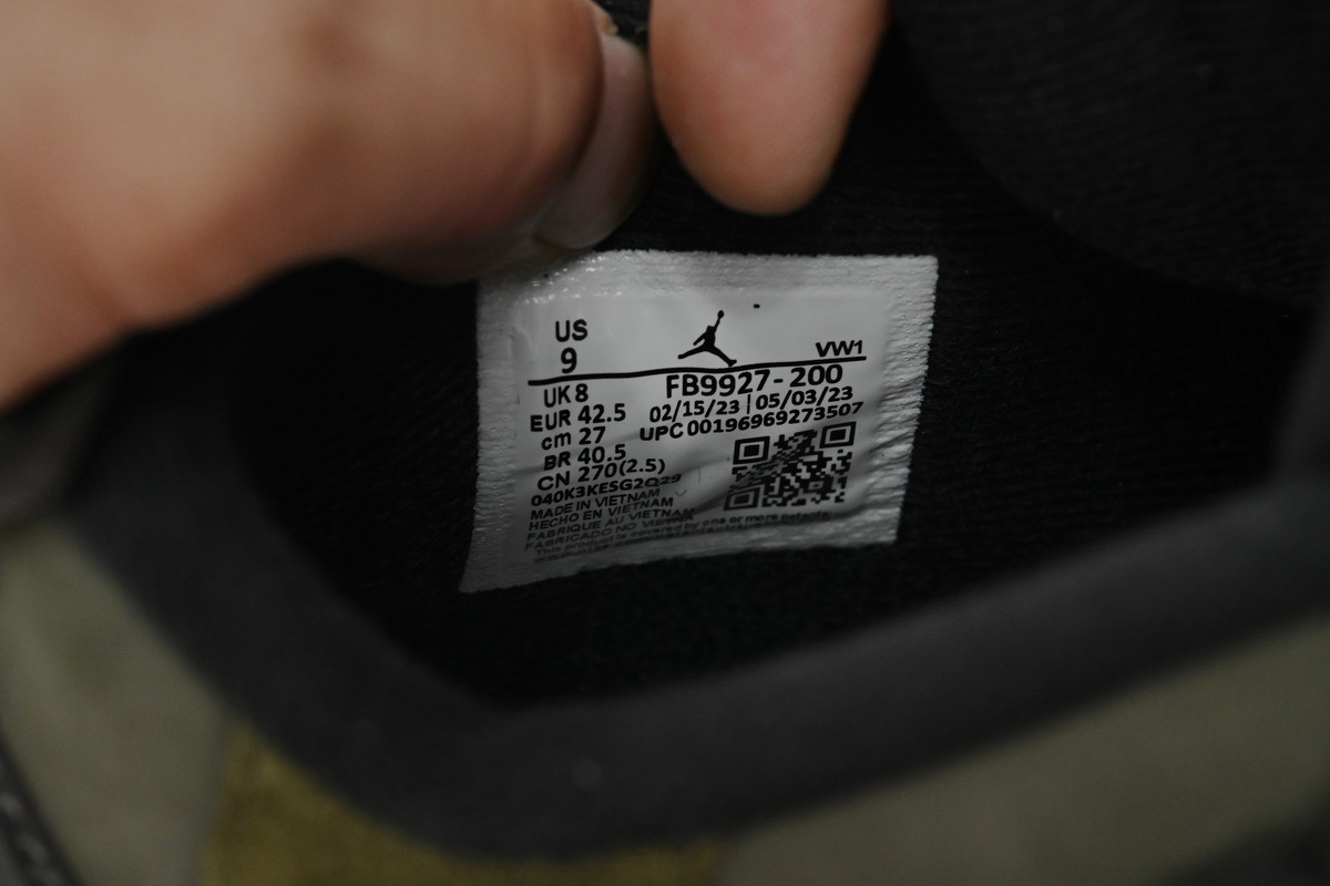 Air Jordan 4 Retro Olive Canvas FB9927-200