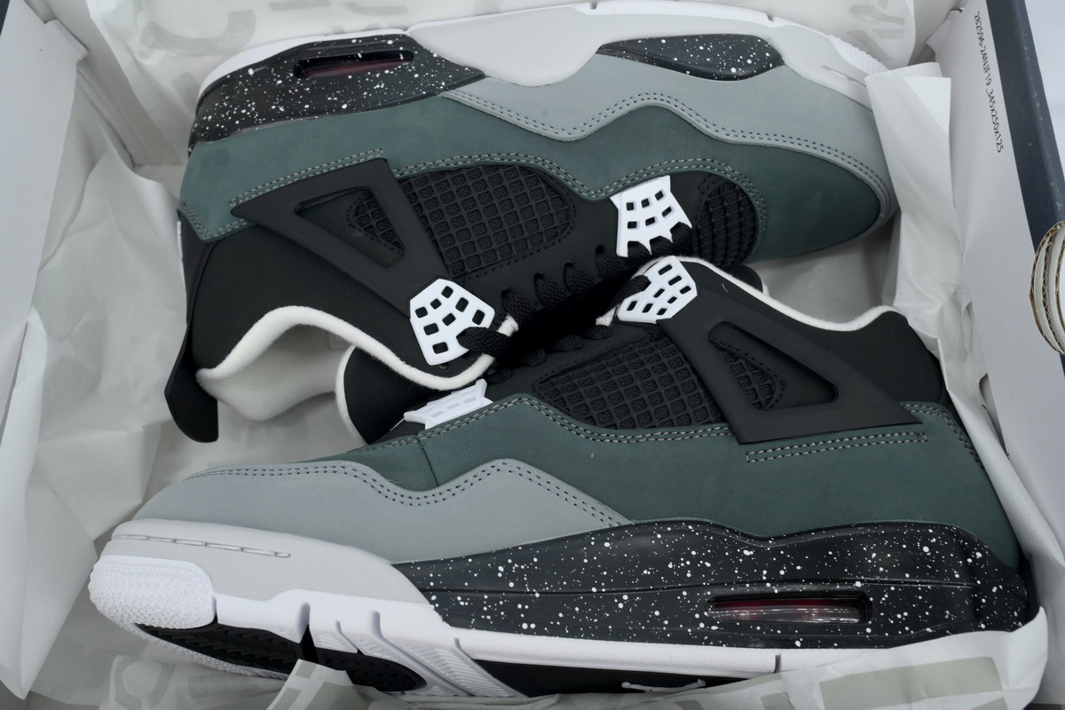 Air Jordan 4 Retro Fear FQ8138-002 