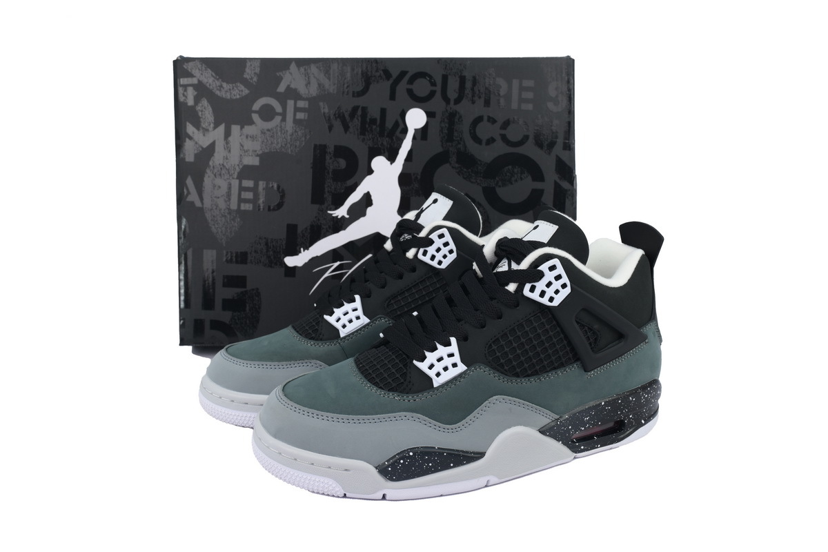 Air Jordan 4 Retro Fear FQ8138-002 