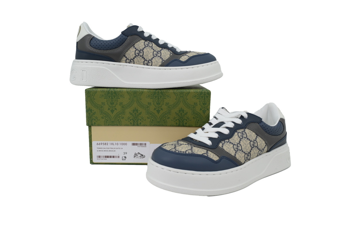 Gucci Chunky GG Supreme Blue Beige Sneaker 669582 1XL10 1000