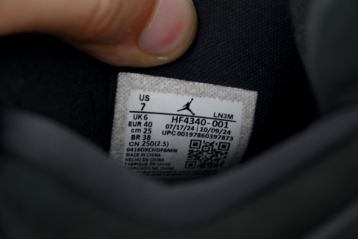  Nigel Sylvester x Air Jordan 4 Retro OG SP HF4340-001
