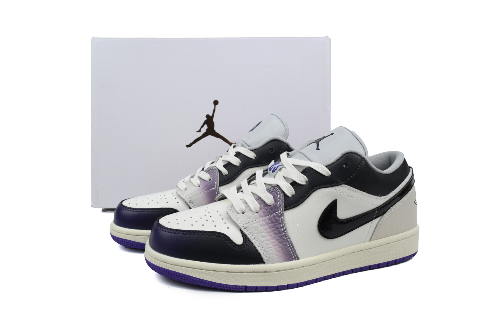  Air Jordan 1 Low SE White Black University Blue HF5759-101