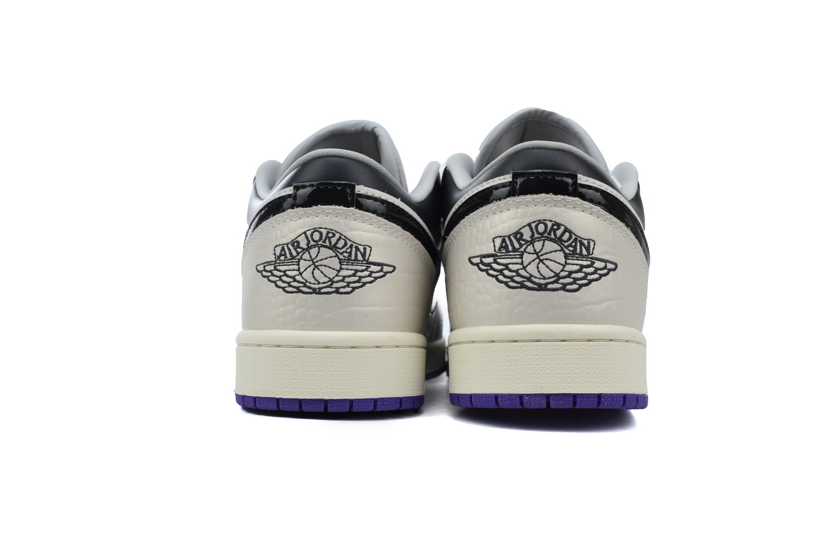  Air Jordan 1 Low SE White Black University Blue HF5759-101
